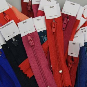 3 mm zip 150 cm / Different shades