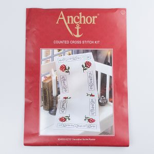 Embroidery Kit / Table runner / Decorative Border Runner