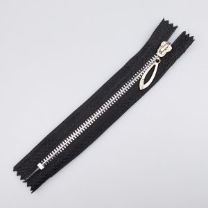 Metallic Zipper M5 close-ended with decorativ stone 16 cm