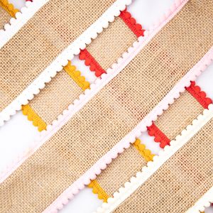 Hessian trim with pom-pom edge / Different shades