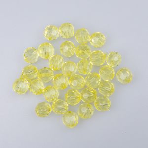 Faceted pearls 10 mm / 110 Light yellow