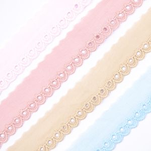 Broderie anglaise / Different shades