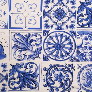 Viscose fabric / White-blue