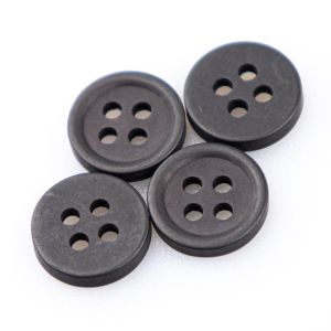 Plastic button / 11 mm / Black