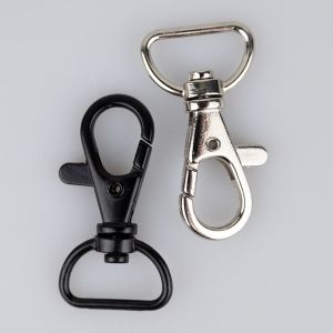 Carabiner 16x40 mm / Different shades