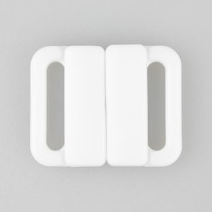 Plastic bikini bra fastener / 13 mm / White
