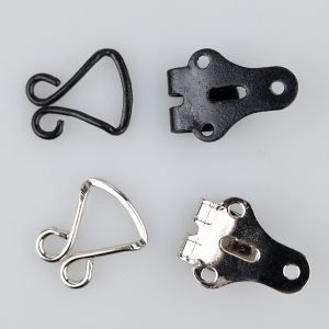 Engraved clasp 25x18 mm / Different shades