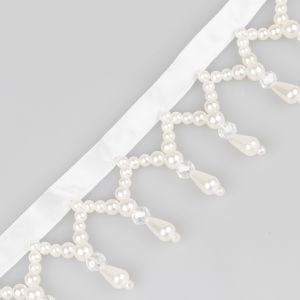 Pearls Fringe Ribbon Trim 40 mm / 1 m / Valge