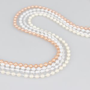 Pearl string 4 mm / Different shades