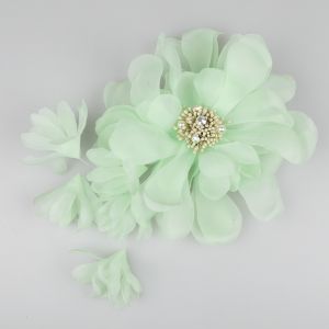 Accessory / Flower with pearls and rhinestones / mint