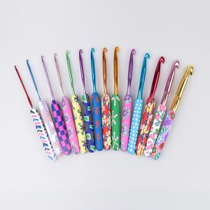 Abakhan Soft Grip Crochet Hook / Different sizes