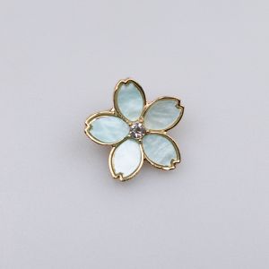 Brooch / Brooch / green small flower 2