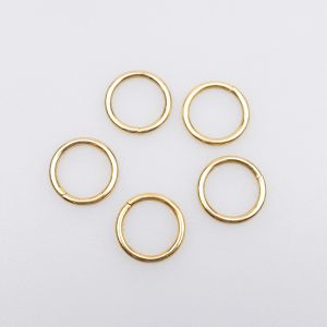 Metal ring 10 mm / gold