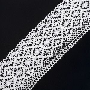 Cotton Cluney Lace 100 mm / White