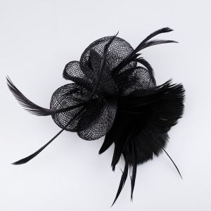 Accessory with feathers / black