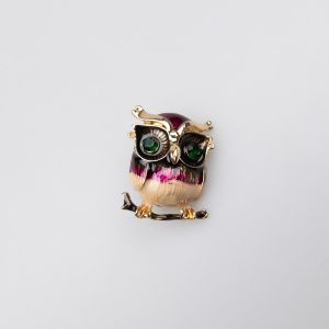 Brooch / Owl with green eyes