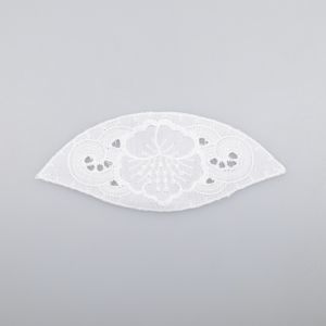 Lace motif D8  / 11x4.5 cm / White