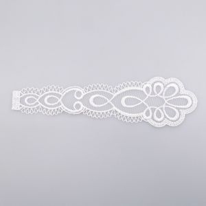 Lace motif D20 / 7x5 cm / White