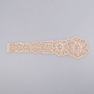 Lace motif D47 / 4.5 x17 cm / Powder pink