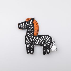 Embroidered iron-on motif 65 x 60 mm / Zebra