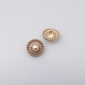 Metal shank button with pearl heart, 18 mm / Gold