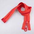 8 mm Zipper T8 open-ended 55 cm / 148 Red