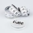 Measuring tape 150 cm in plastic box / White