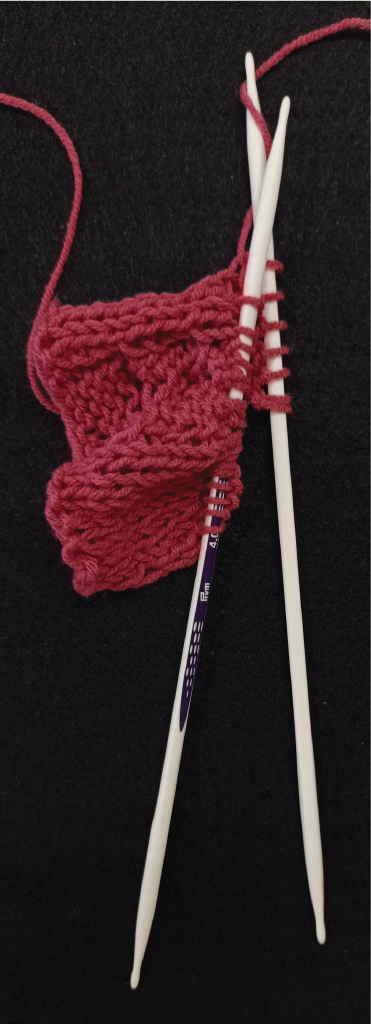 Ergonomic double pointed knitting needles