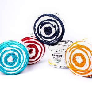 Dzija Bernat Maker Outdoor Stripes 250 g / Dažādi toņi