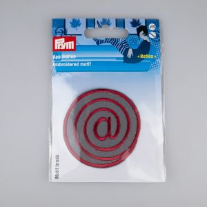 Uzgludināmi atstarojoši motīvs / @