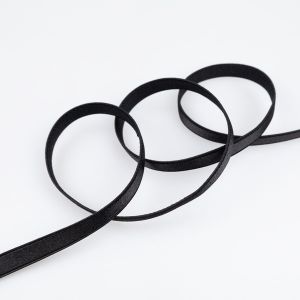 Krūštura lencītes gumija  11 mm / Melns