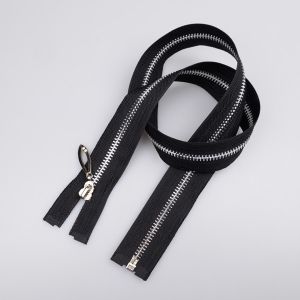 Metāla rāvējslēdzējs M5 ar vienu sunīti, ar pērlītēm 16 cm