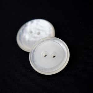 Kreklu poga / 12 mm / Balts spīdīgs