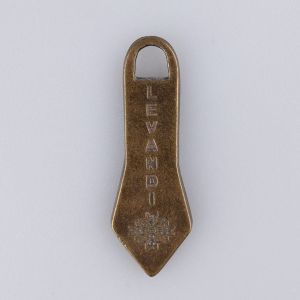 Metāla kulons ar slēdzenes ragava 12x35 mm / Oksīds