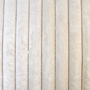 Mākslīgā kažokāda ar īsu spalvu / Krema