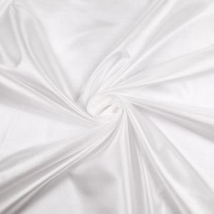 Vienkrāsains mākslīgais zīds / Krema