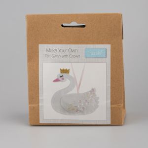 Сделайте новогоднее украшение из фетра своими руками / Лебедь с короной