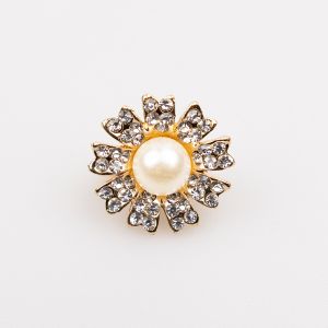 Брошь / round with pearl and rhinestones, gold